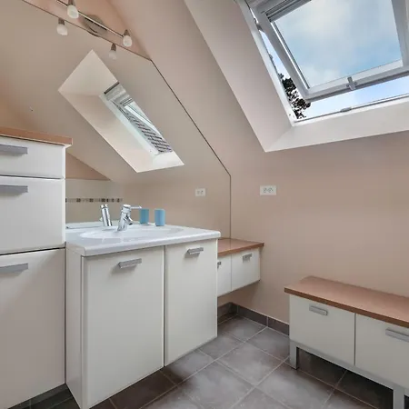 Grande Maison Familiale Avec Piscine Et Jardin