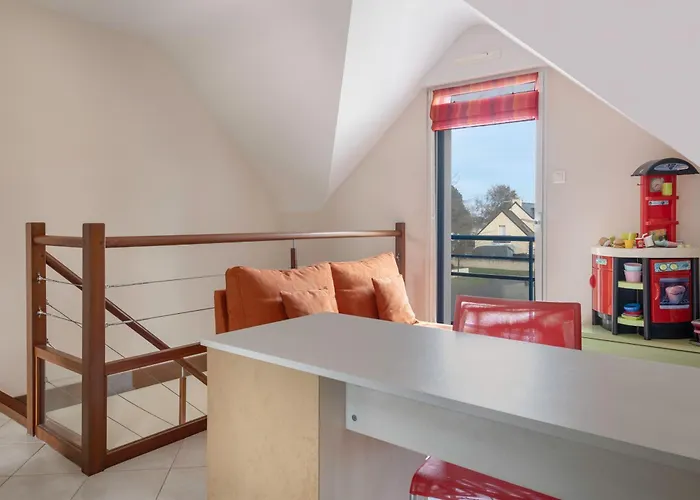 Nyaraló Grande Maison Familiale Avec Piscine Et Jardin *