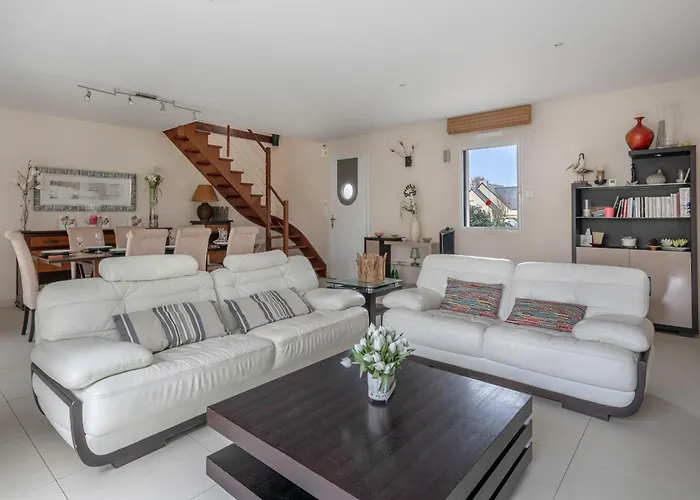 Nyaraló Grande Maison Familiale Avec Piscine Et Jardin