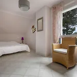 Grande Maison Familiale Avec Piscine Et Jardin Holiday home