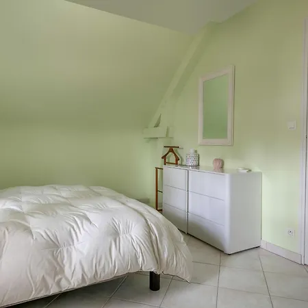 Grande Maison Familiale Avec Piscine Et Jardin בית נופש *